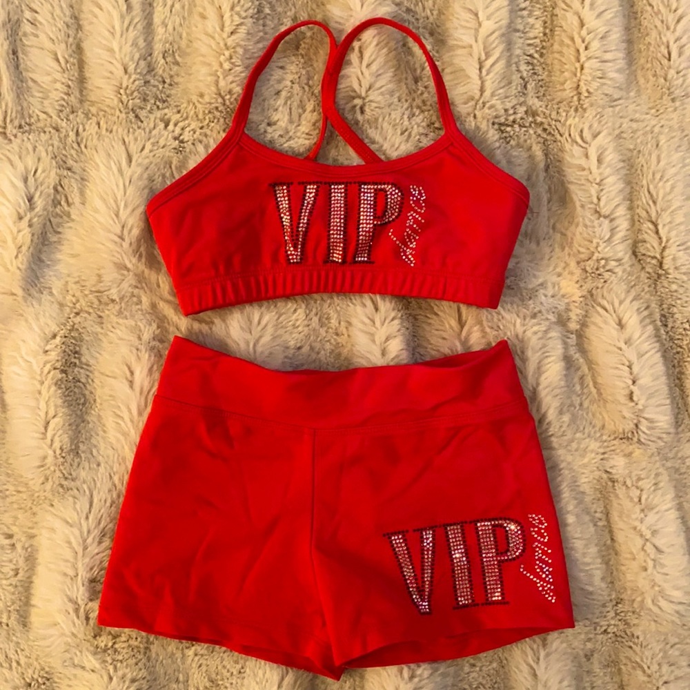 CM Matching “VIP Dance” Sports Bra+Spandex Shorts